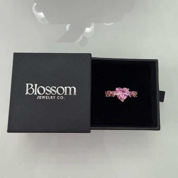 BLUSHING ROSE RING