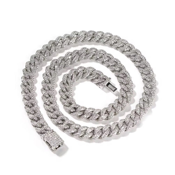 LUXE CUBAN LINK CHAIN