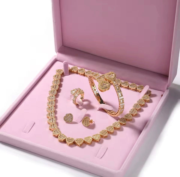 CRUSHED HEART NECKLACE SET