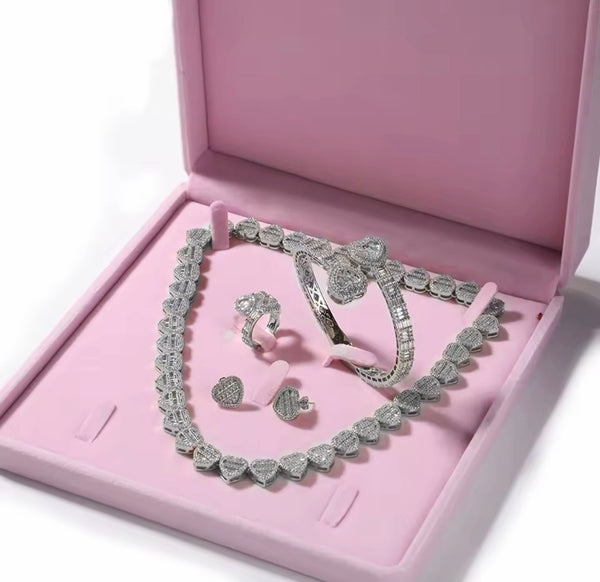 CRUSHED HEART NECKLACE SET